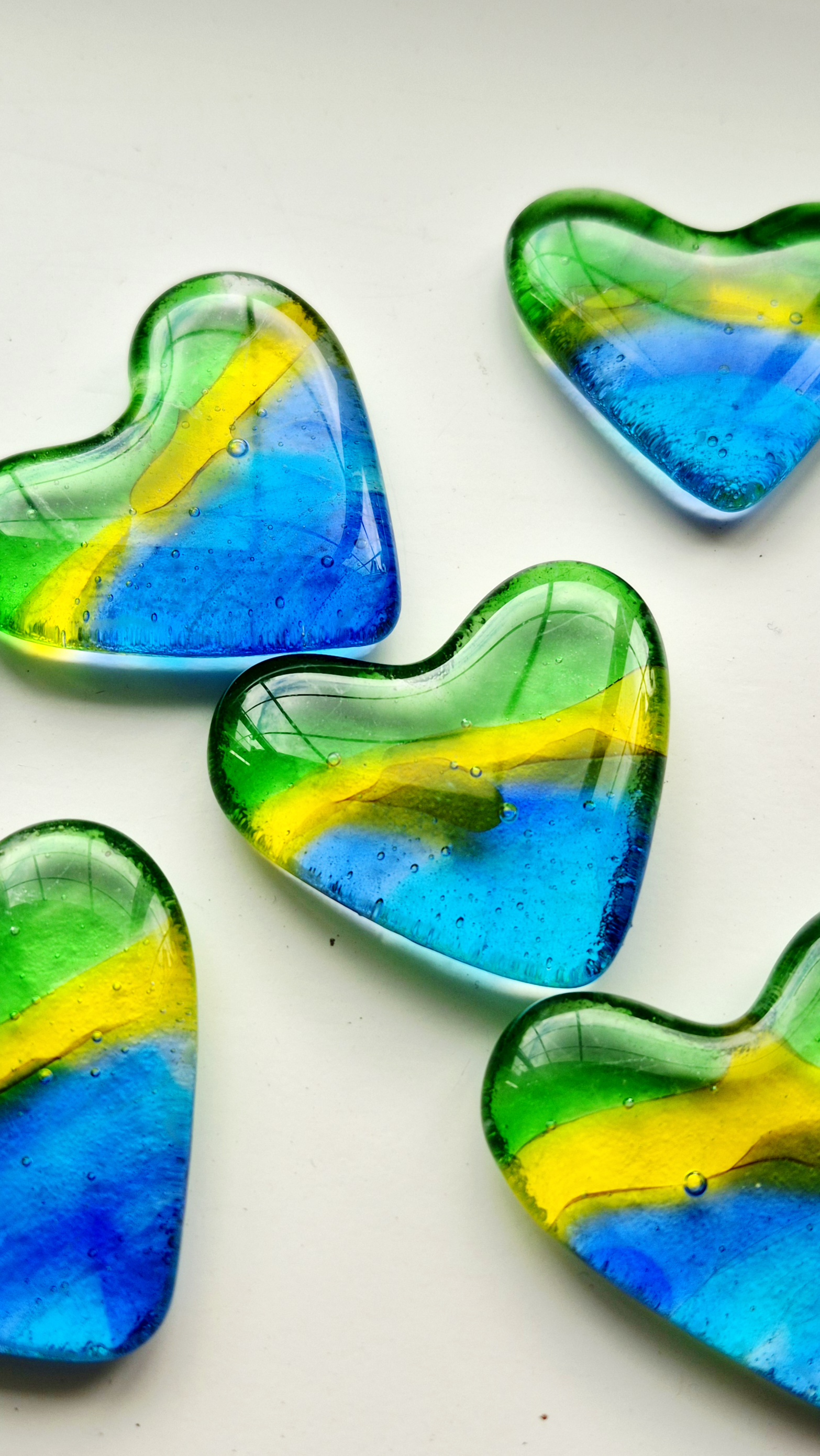 Meaningful Ways to Remember a Pet Who Crossed the Rainbow Bridge